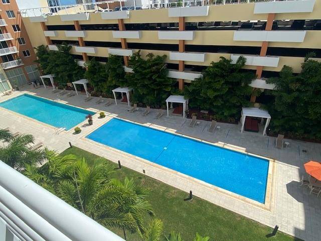 Aventura, FL 33180,2775 NE 187th St #523