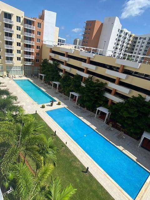 Aventura, FL 33180,2775 NE 187th St #523