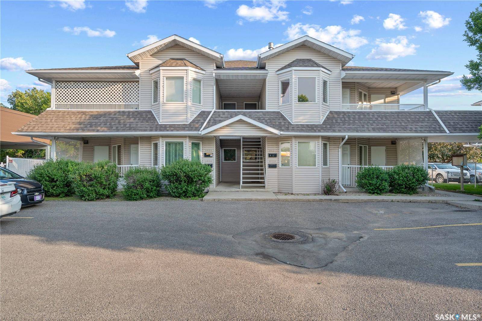 3123 TRUESDALE DRIVE, Regina, SK S4V 2P6