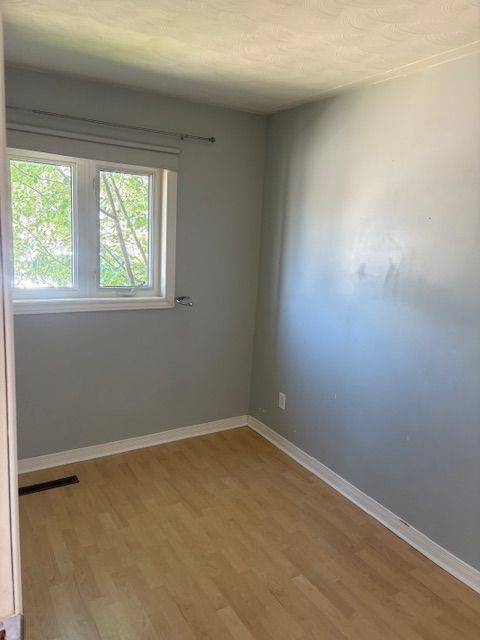 Timmins, ON P4N 2Y8,261 Bannerman AVE