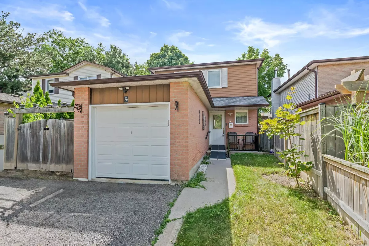 Brampton, ON L6X 2V5,5 Greenleaf CRES