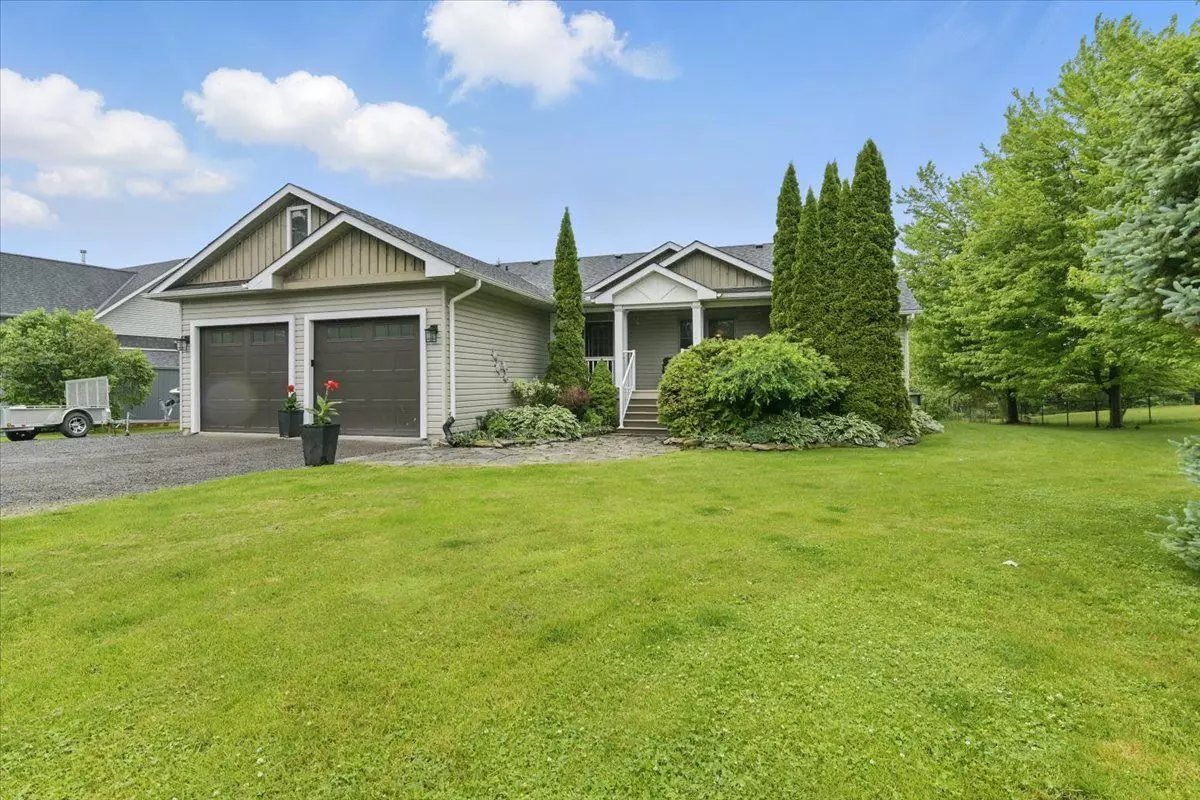 Selwyn, ON K0L 2H0,1907 Pratts Marina RD