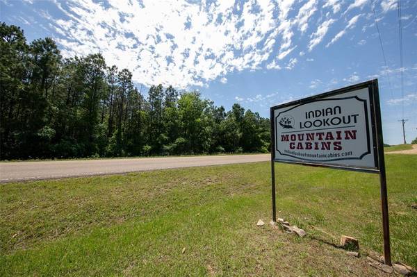 8578 Indian Highway 144 Highway, Broken Bow, OK 74728