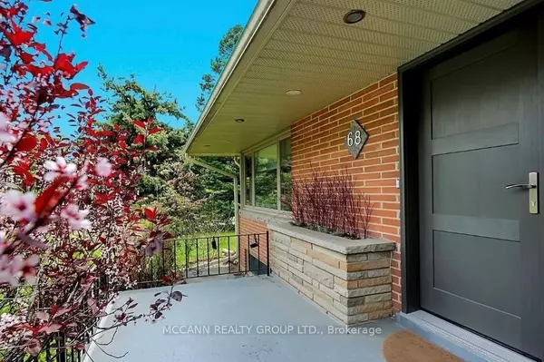 Toronto C15, ON M2K 1K8,68 Whittaker CRES