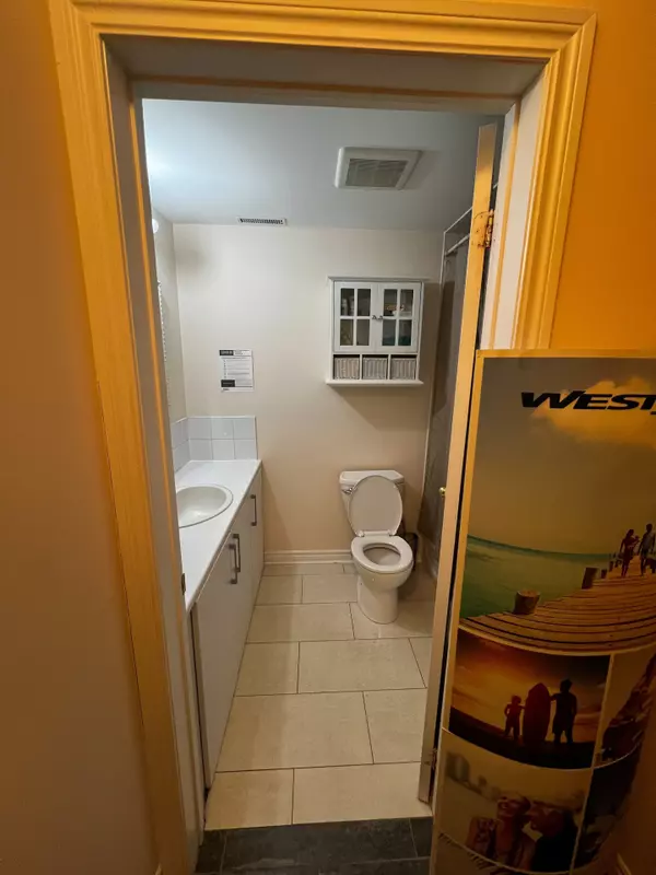 Toronto W06, ON M8V 1K6,3069 Lake Shore BLVD W #102