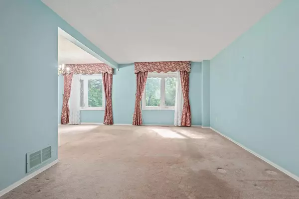 Brampton, ON L6X 2V5,5 Greenleaf CRES
