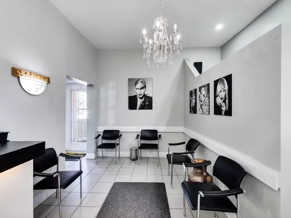 Hamilton, ON L8N 1P8,51 Augusta ST