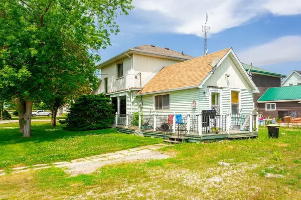 Haldimand, ON N0A 1P0,9 Erie ST S
