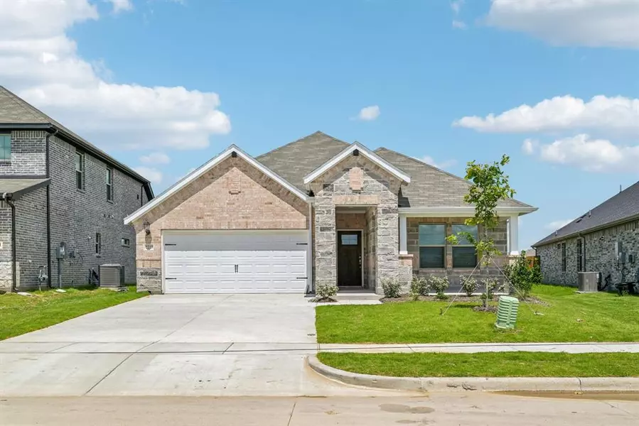 2211 Preakness Drive, Seagoville, TX 75159