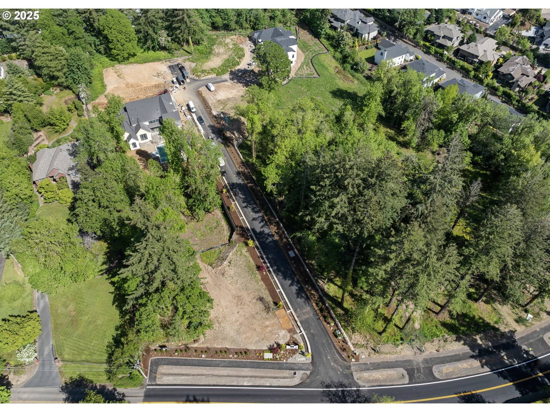 Lake Oswego, OR 97034,1 Myers LN