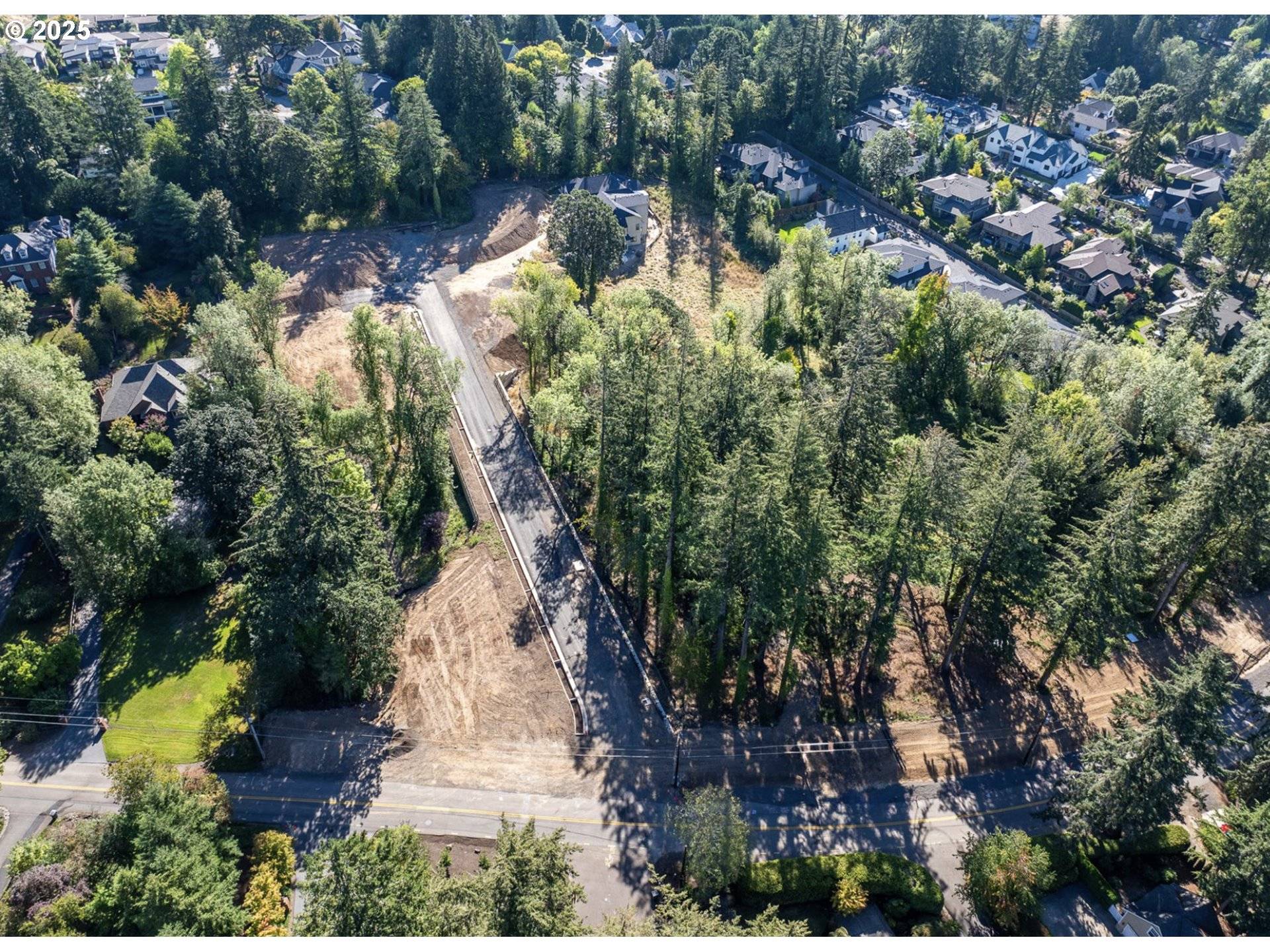 Lake Oswego, OR 97034,1 Myers LN