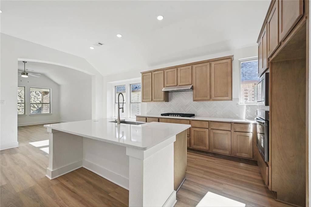 Denison, TX 75020,4289 Sanctuary Drive