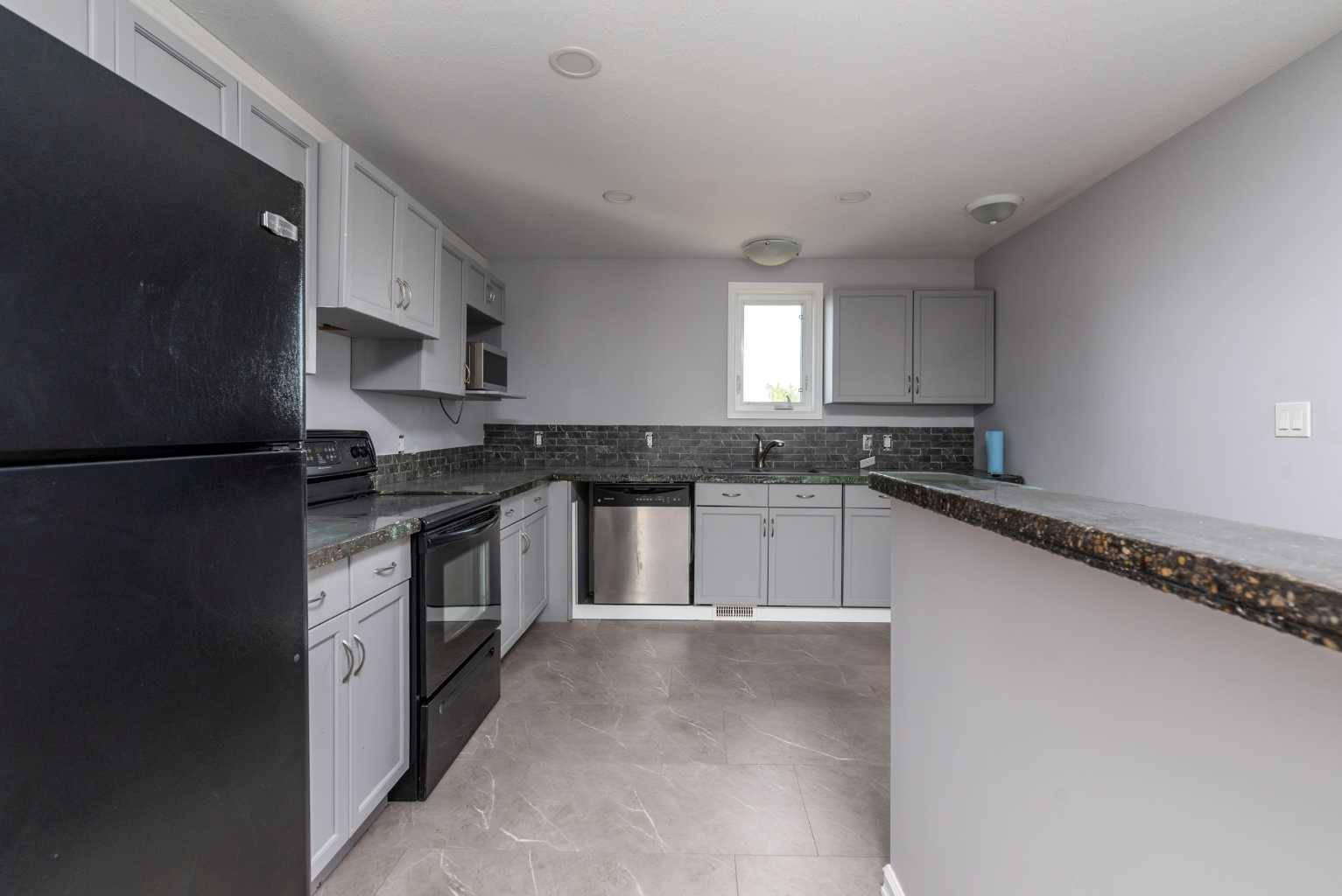 Greenstreet, SK S0M 1W0,43 Scenic DR