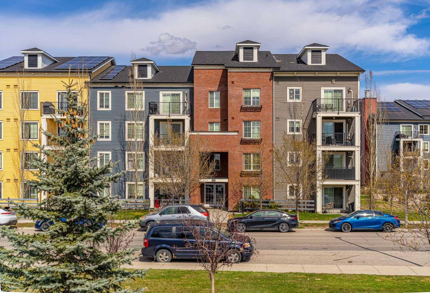Calgary, AB T2Z 4R2,755 Copperpond BLVD Southeast #5412