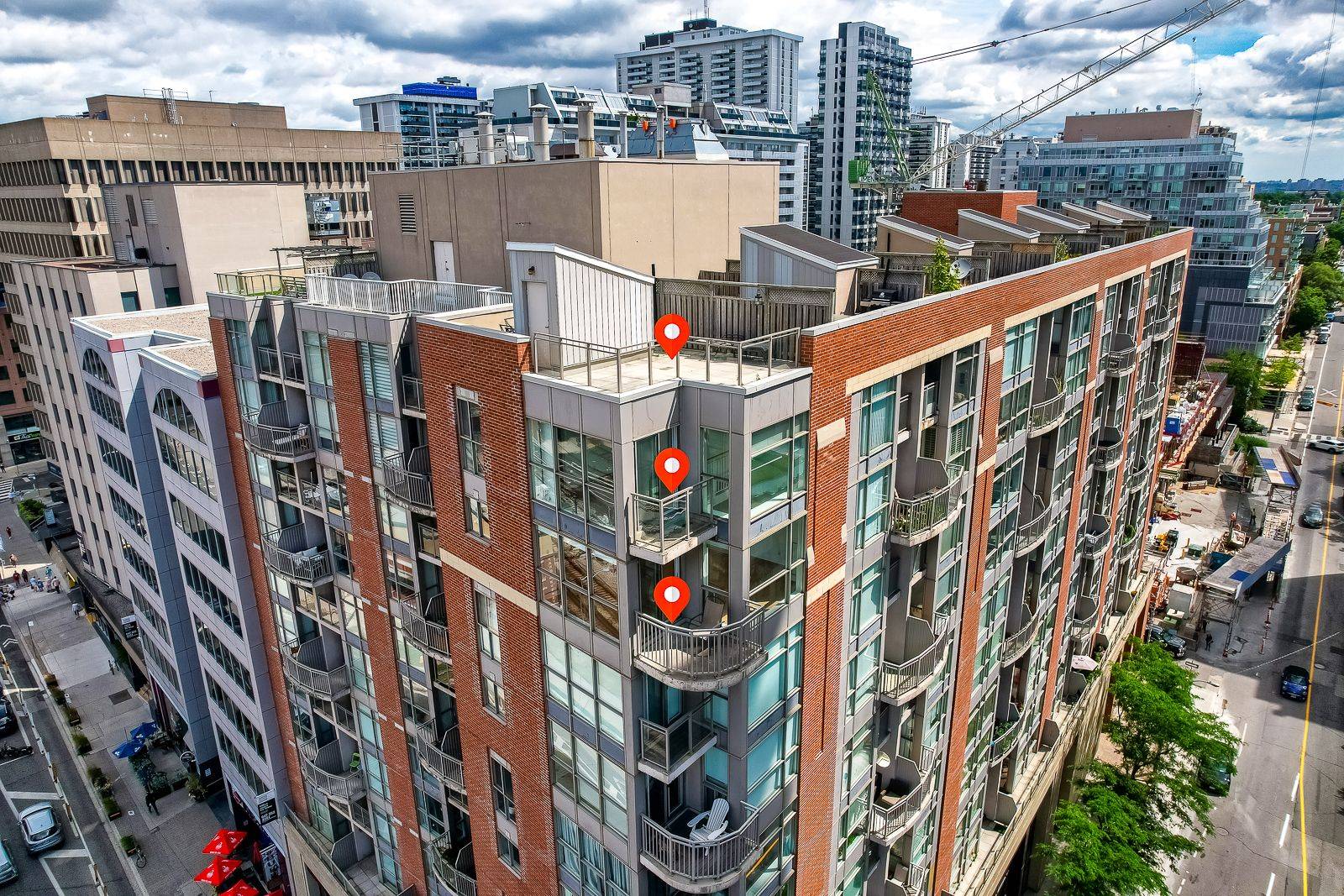Toronto C10, ON M4S 3G9,18 Merton ST #1109