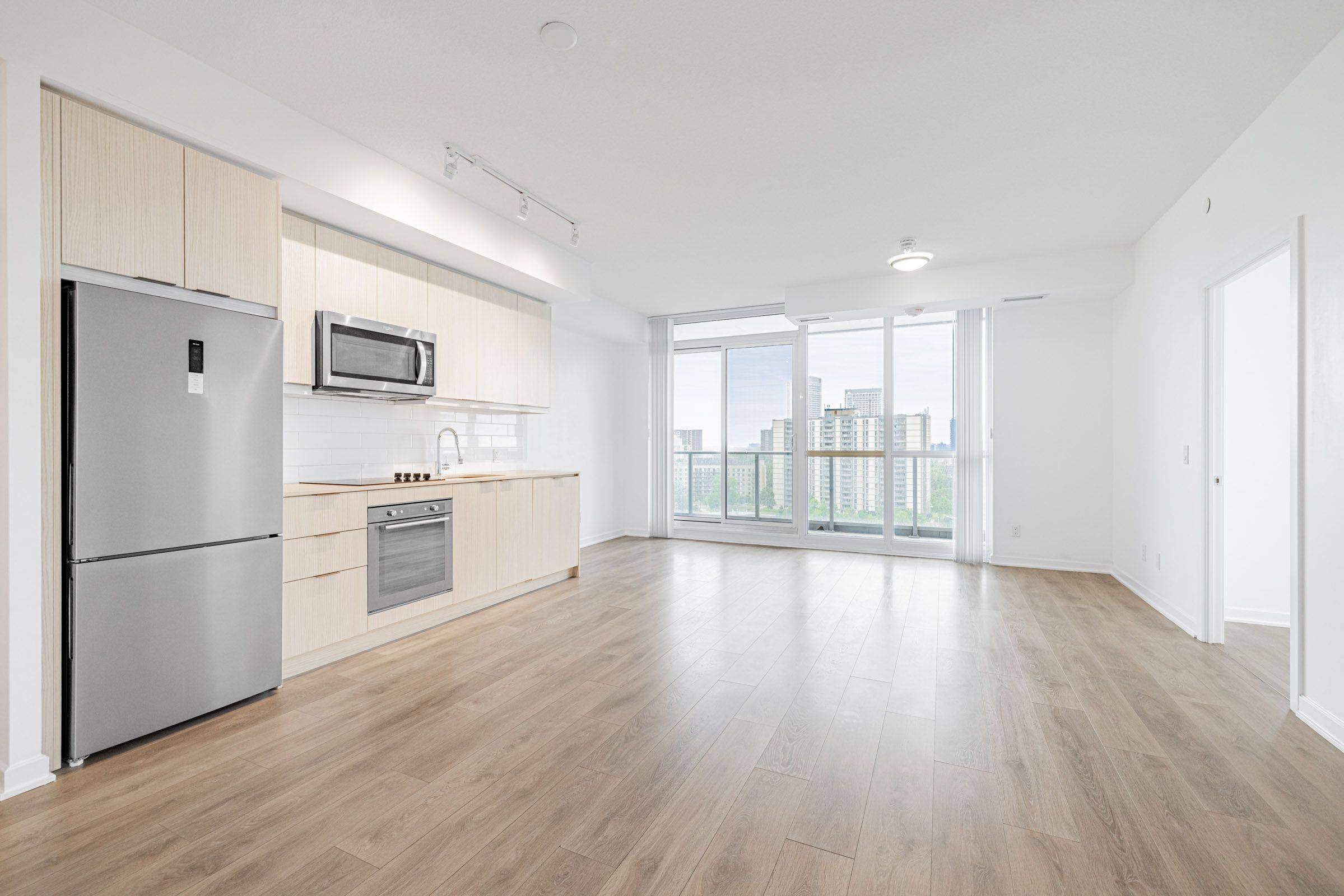 Toronto C15, ON M2J 0H4,38 Forest Manor RD #1104