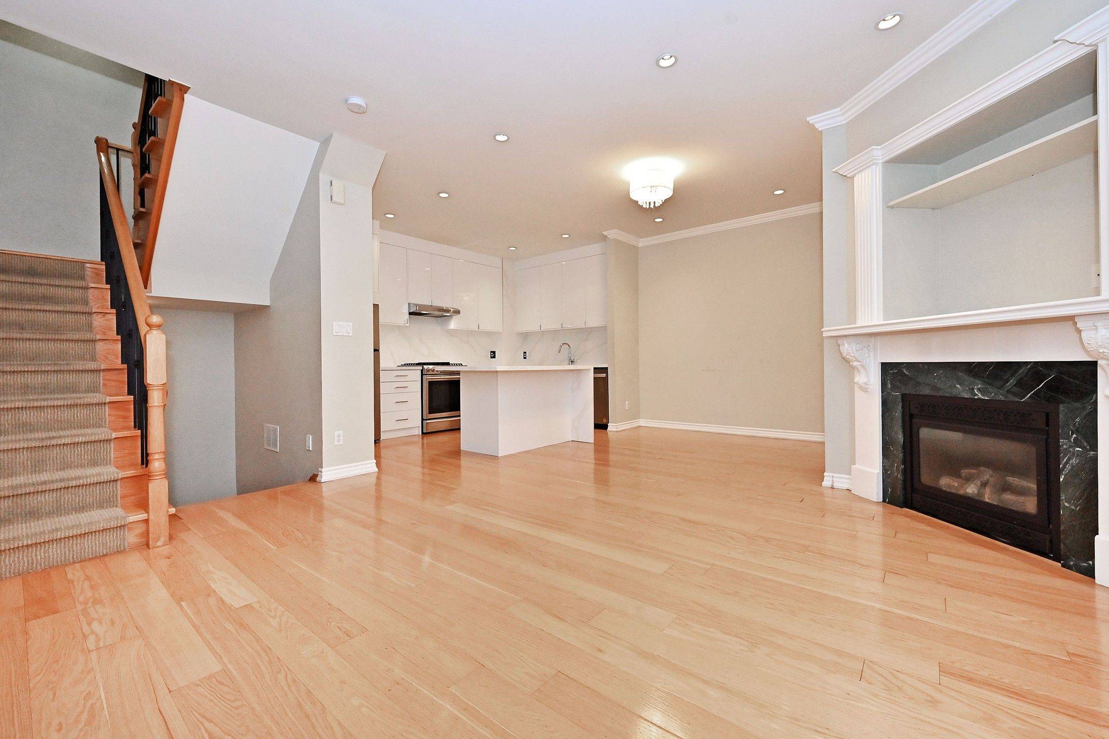Toronto C14, ON M2N 7C1,37 Avondale AVE #505