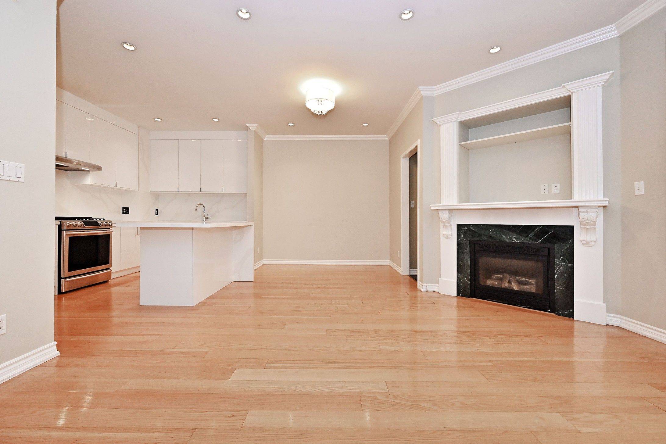 Toronto C14, ON M2N 7C1,37 Avondale AVE #505