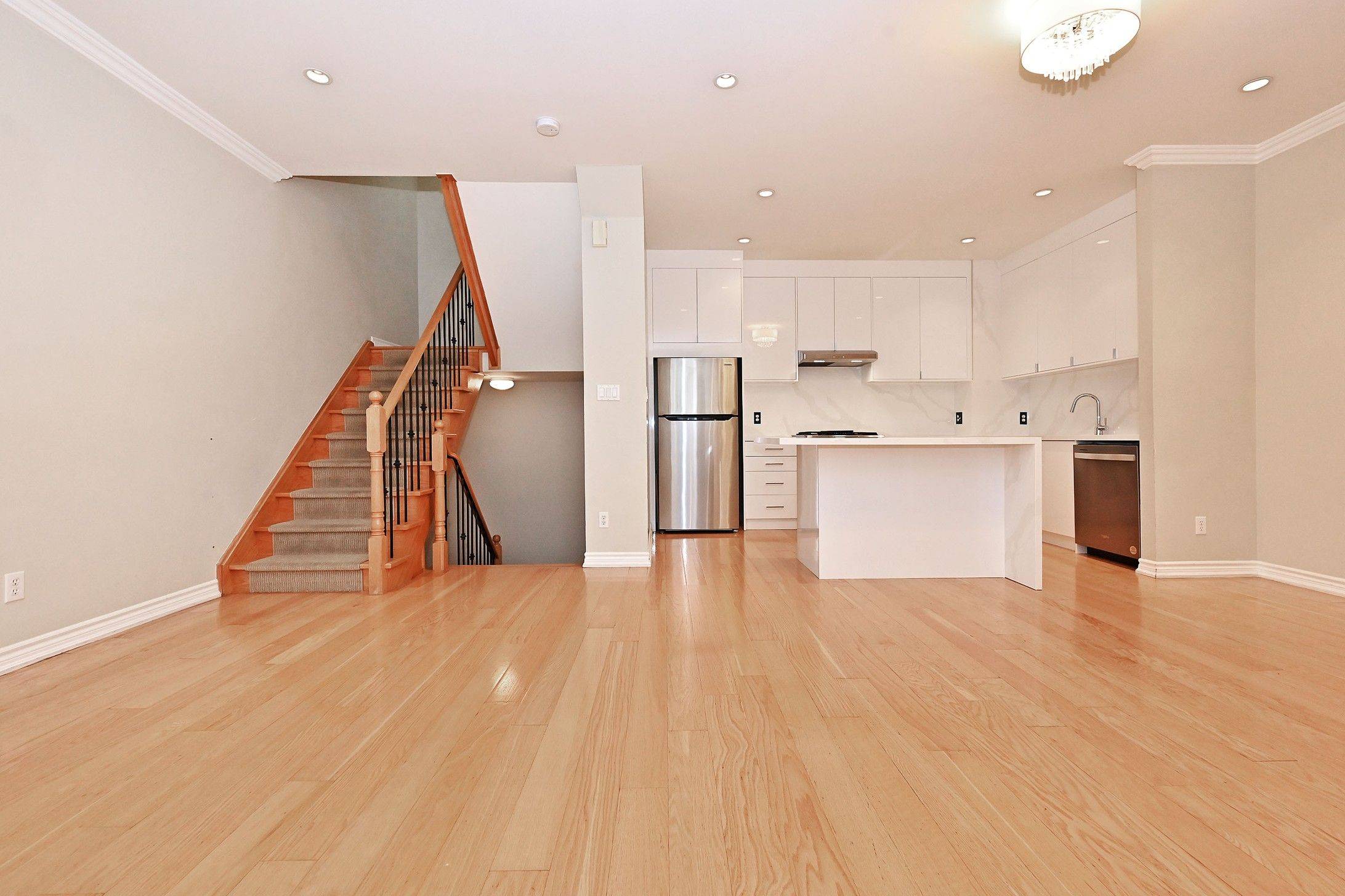 Toronto C14, ON M2N 7C1,37 Avondale AVE #505