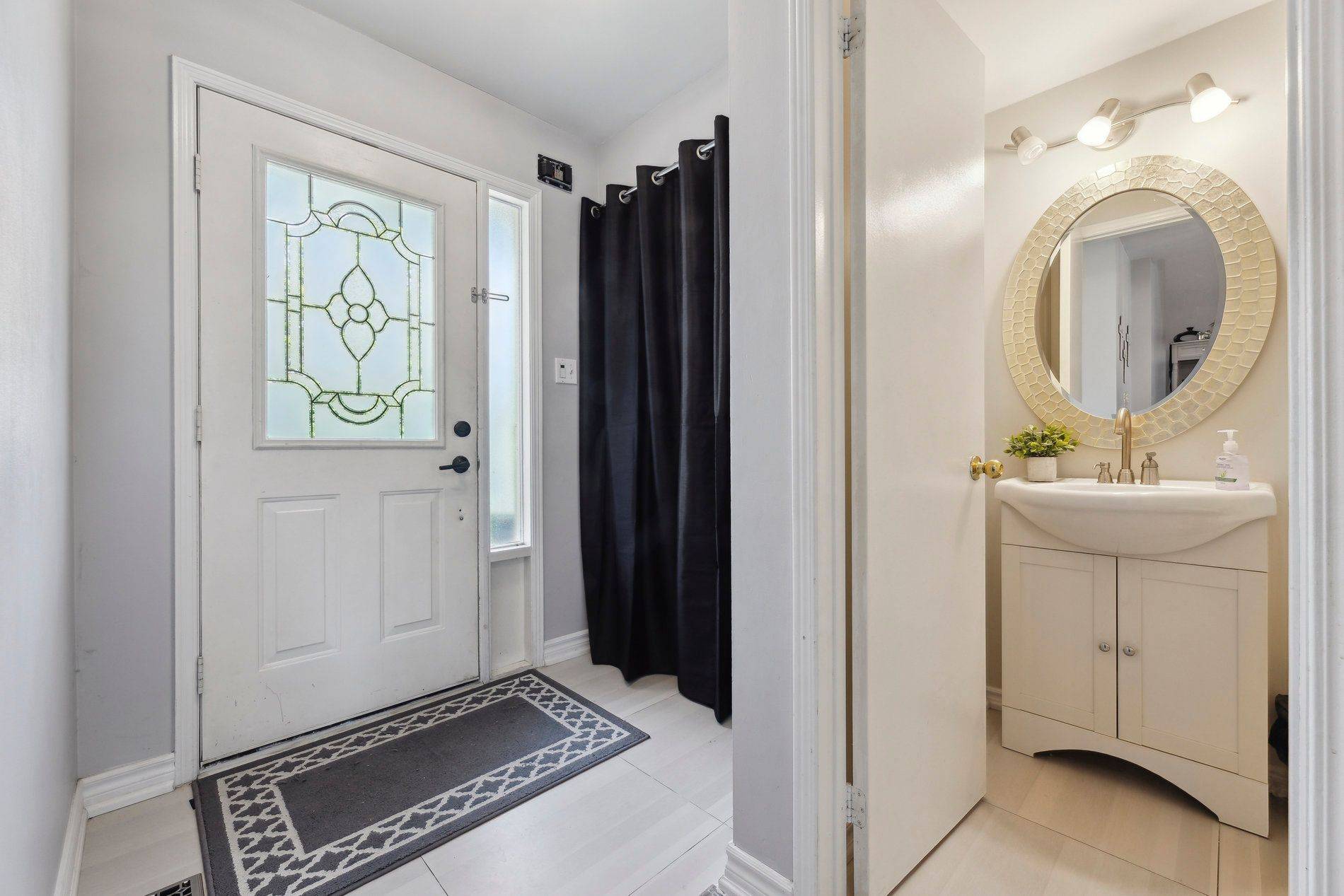 Whitby, ON L1R 2M6,31 Pine Gate PL