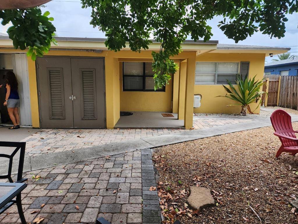Wilton Manors, FL 33305,Address not disclosed