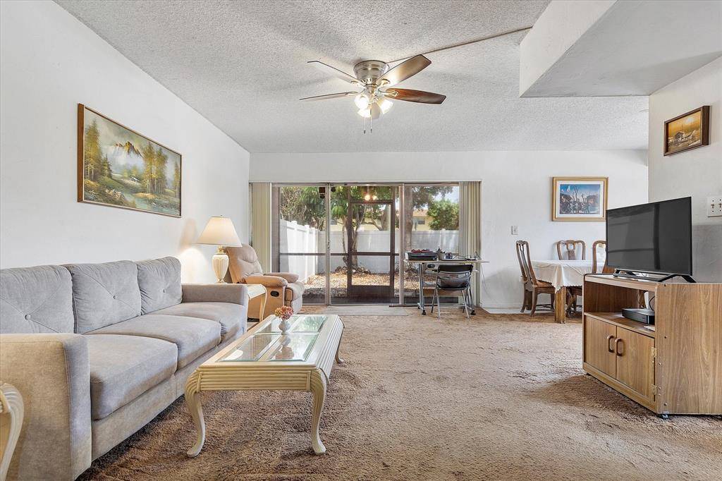 Fort Lauderdale, FL 33314,4056 SW 67th Ter #10