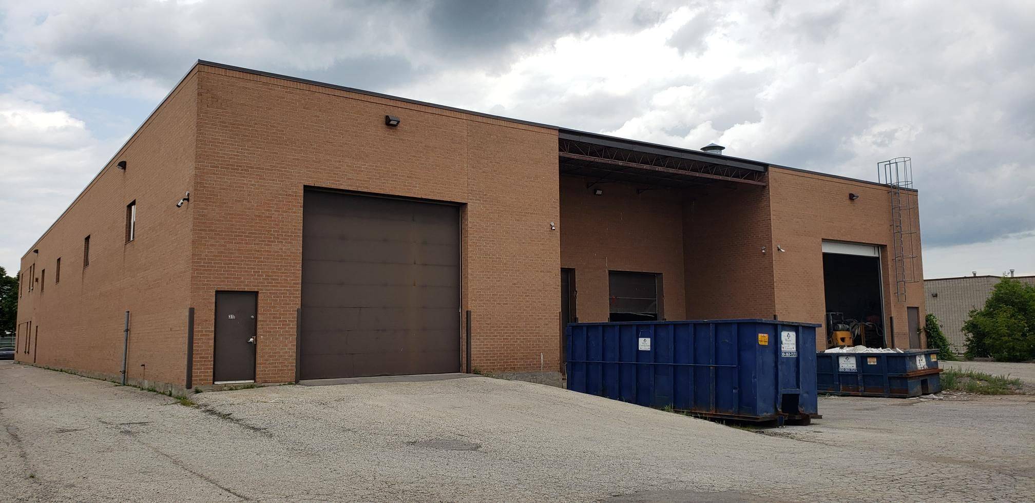 Vaughan, ON L4K 4R2,31 Villarboit CRES #4