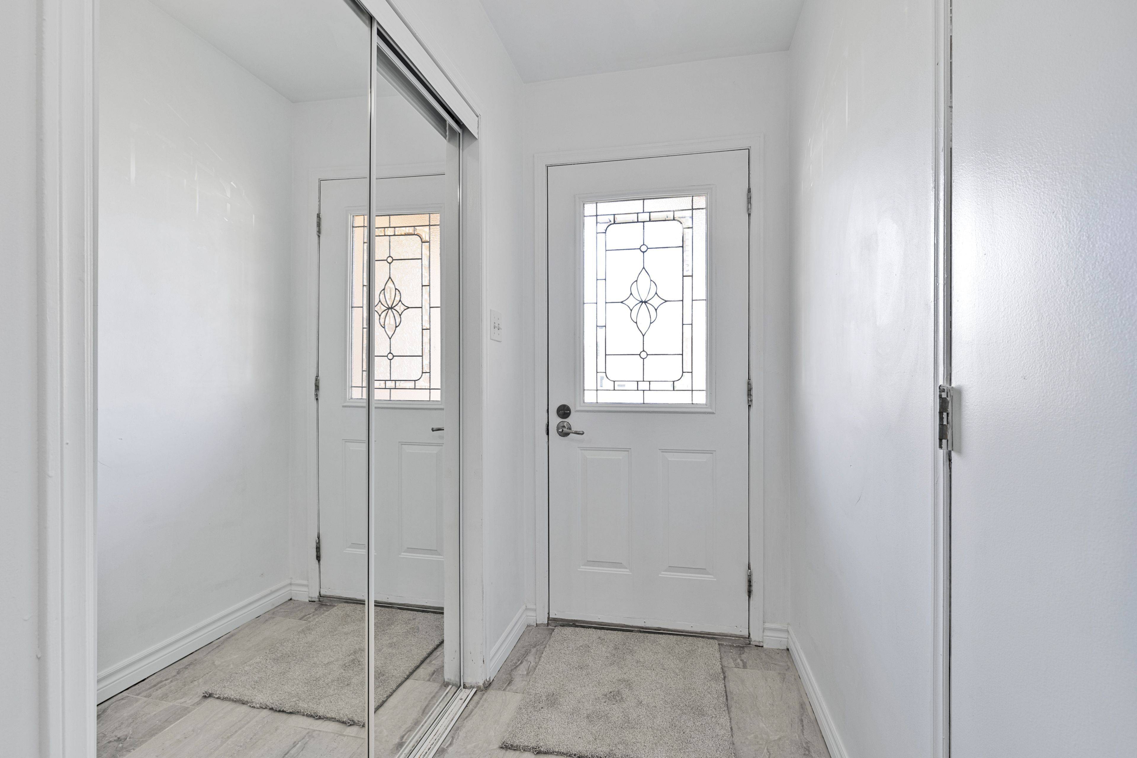 Bradford West Gwillimbury, ON L3Z 1A7,492 Britannia AVE