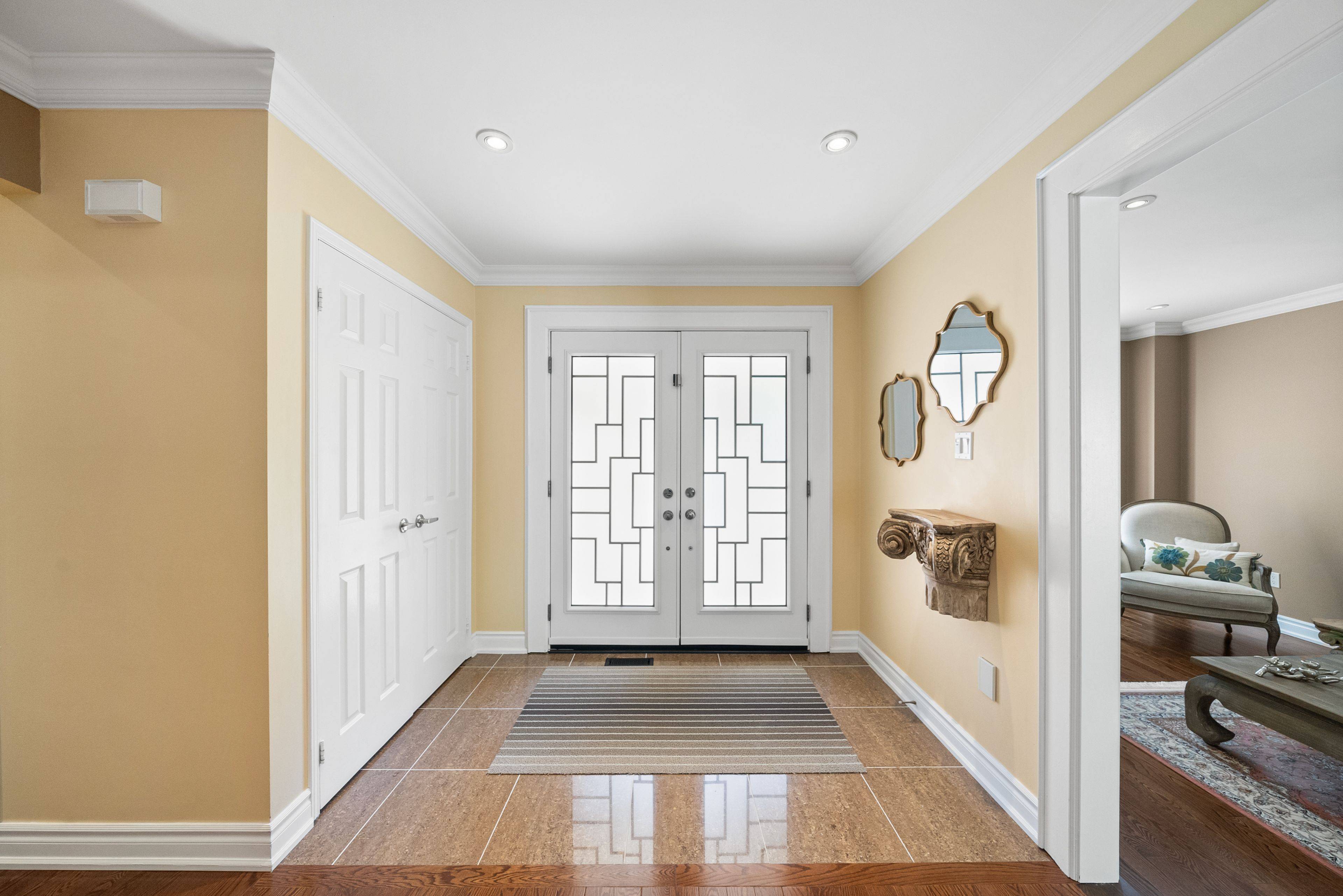 Markham, ON L3R 8L5,16 Queensgate CT