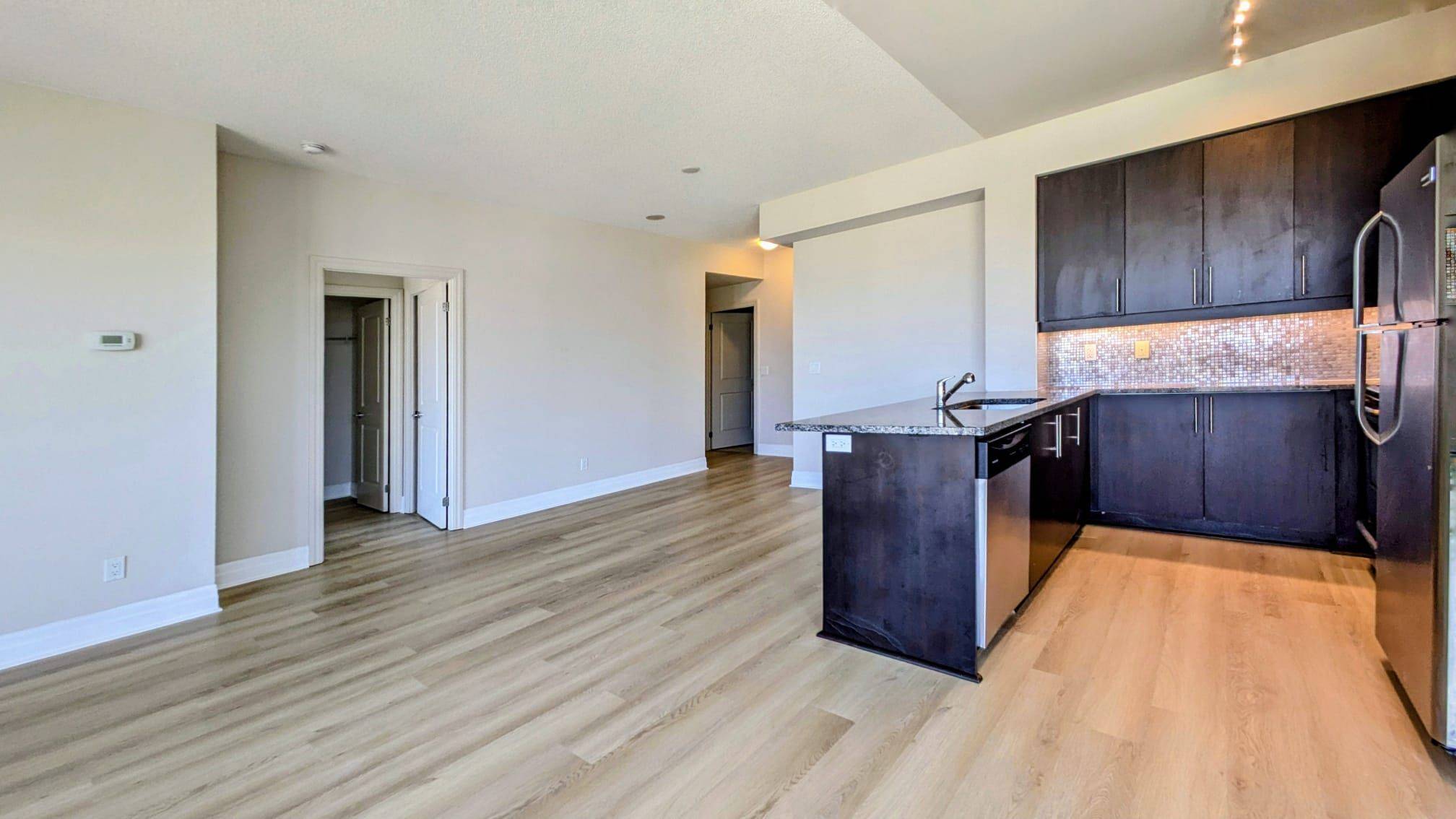 Markham, ON L6G 0E4,8130 Birchmount RD #415