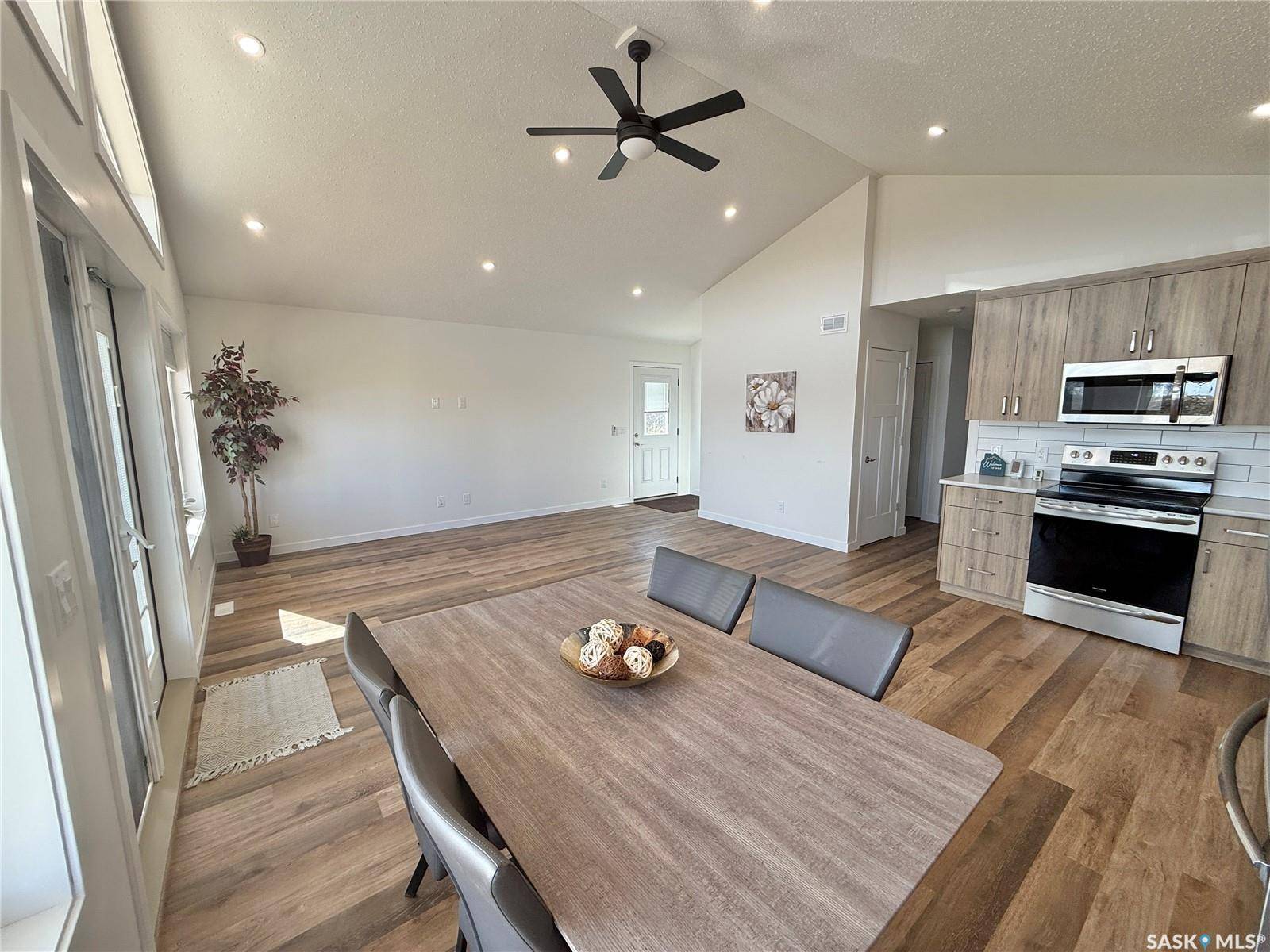 Broderick, SK S0H 0L0,337 Railway AVENUE