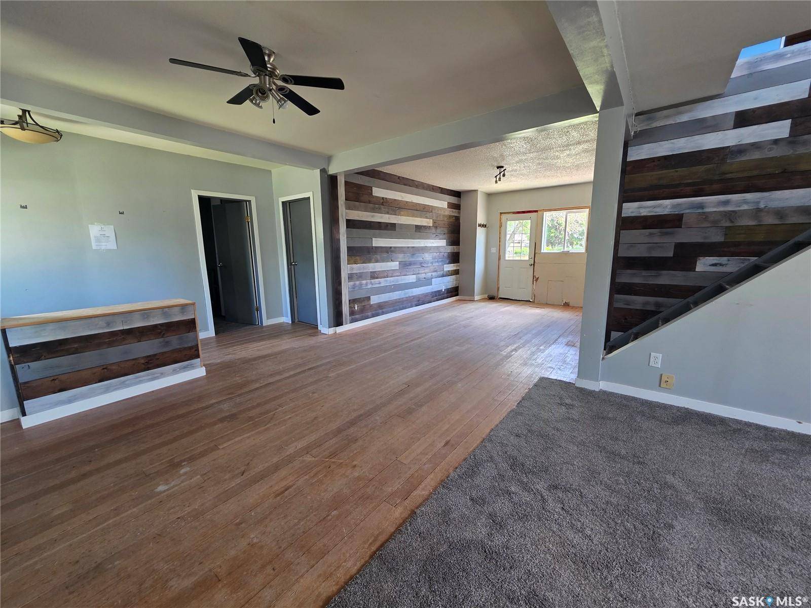 Cabri, SK S0N 0J0,406 Centre STREET