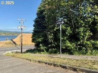 0 Exchange, North Bend, OR 97459