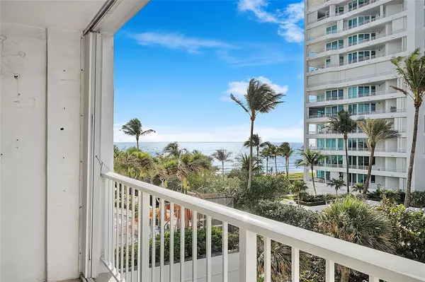 Lauderdale By The Sea, FL 33062,1620 S Ocean Blvd #4N