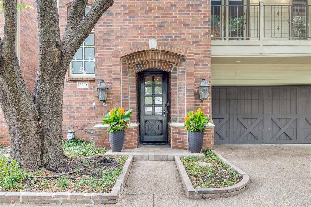 Dallas, TX 75219,3719 Douglas Avenue