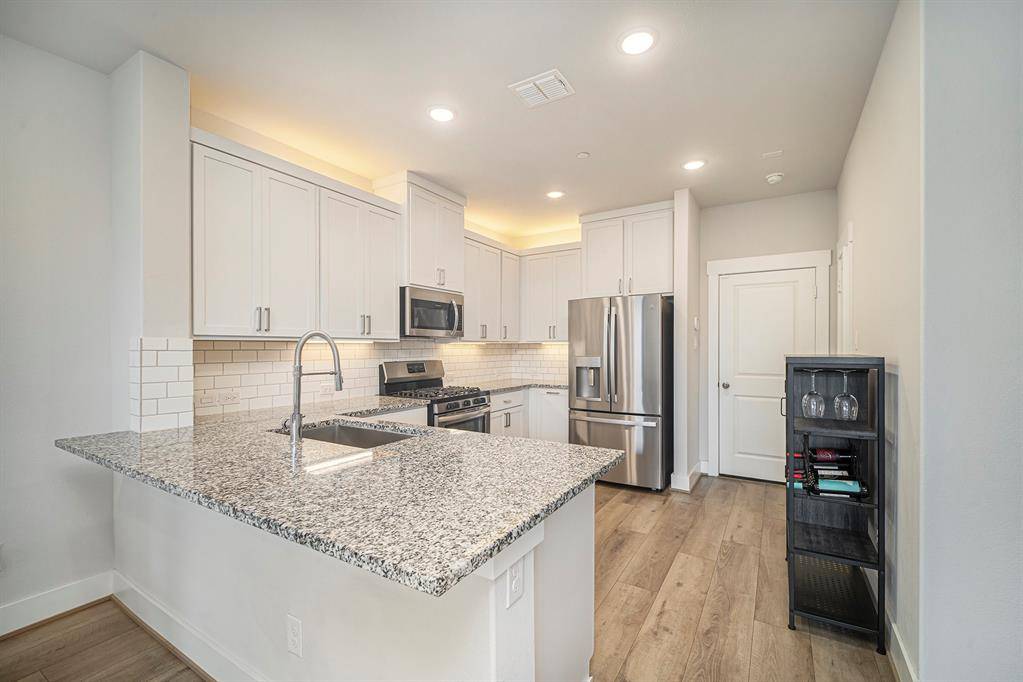 North Richland Hills, TX 76182,7565 Reis Lane