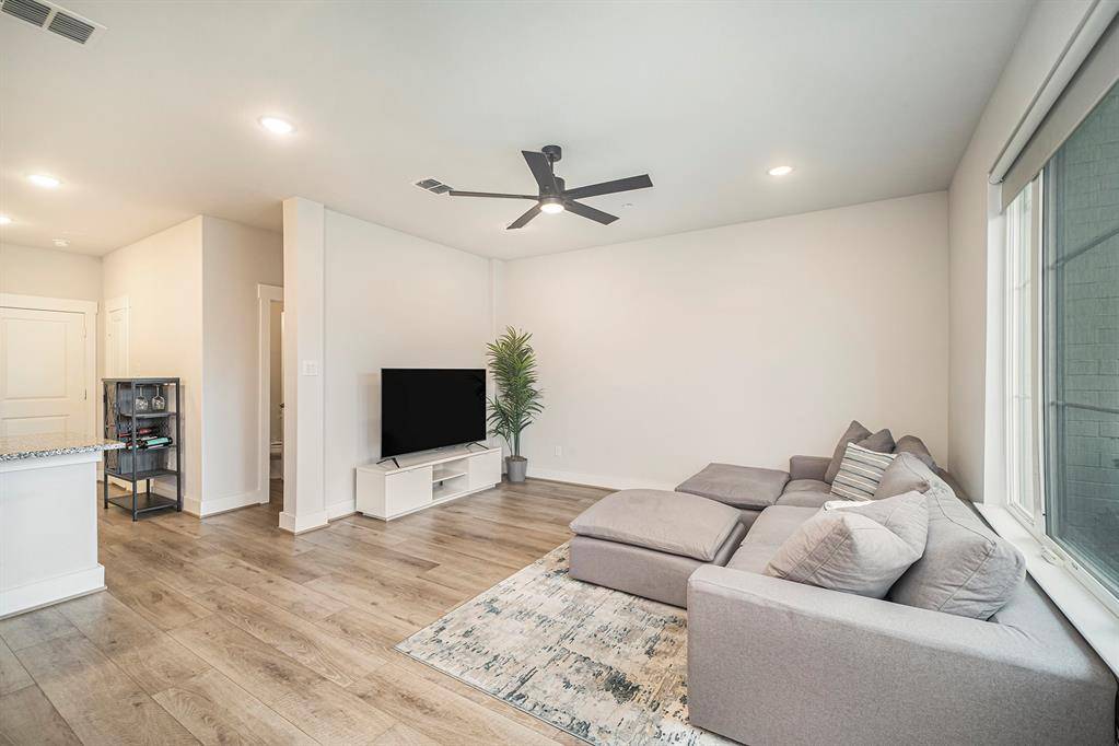 North Richland Hills, TX 76182,7565 Reis Lane