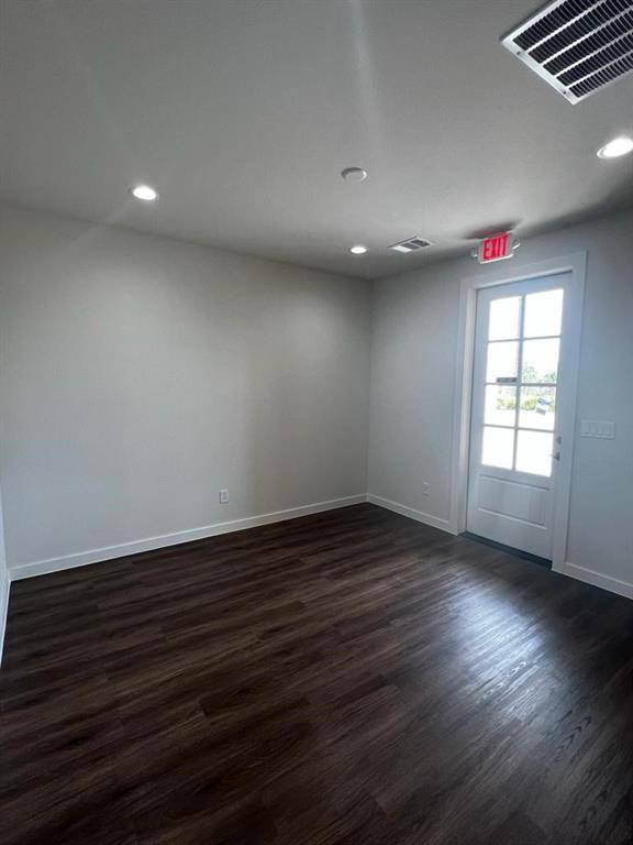 Mckinney, TX 75070,5830 Collin McKinney Parkway #301