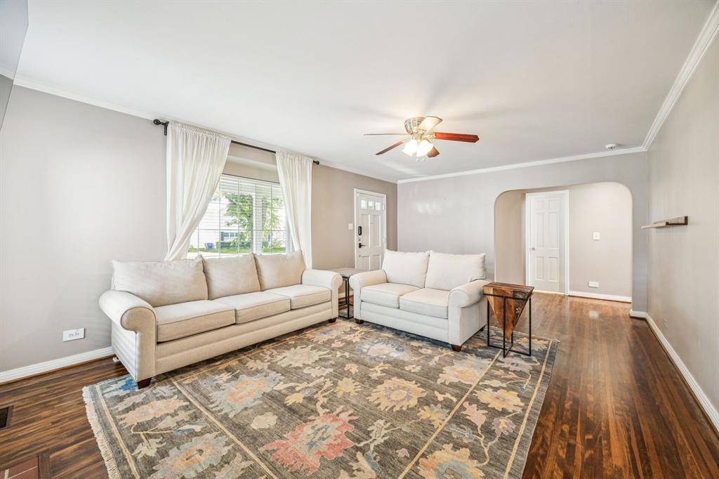 Dallas, TX 75214,6342 Anita Street