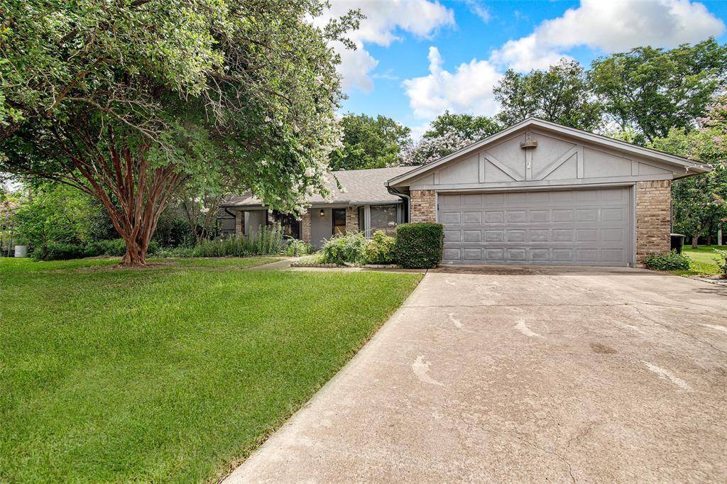Benbrook, TX 76126,1321 Juniper Lane