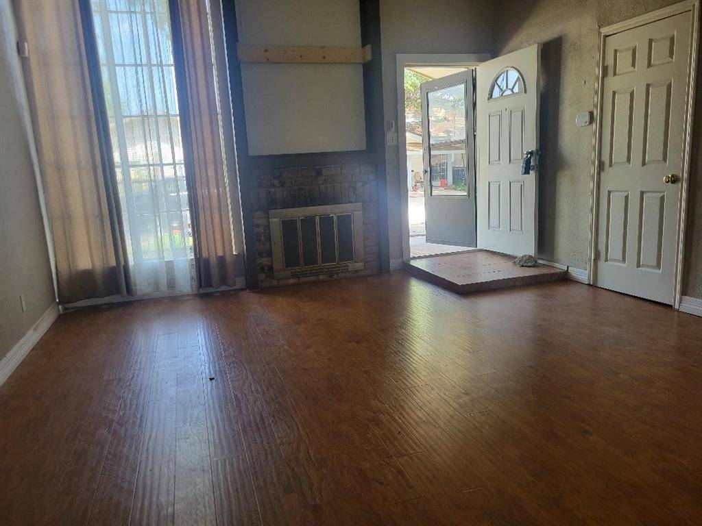 Garland, TX 75043,734 Sceptre Circle