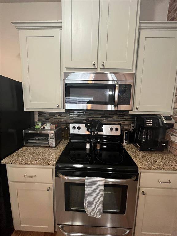 Fort Worth, TX 76104,919 Alston Avenue #203