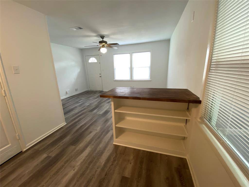 Hurst, TX 76053,425 Wanda Way