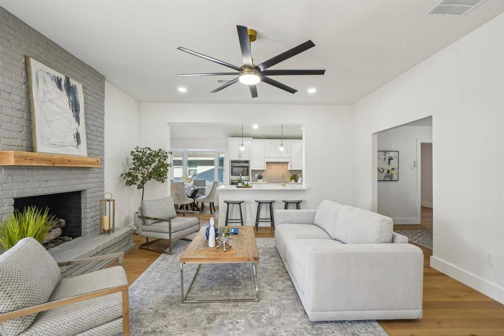 Dallas, TX 75248,7206 Clearhaven Drive