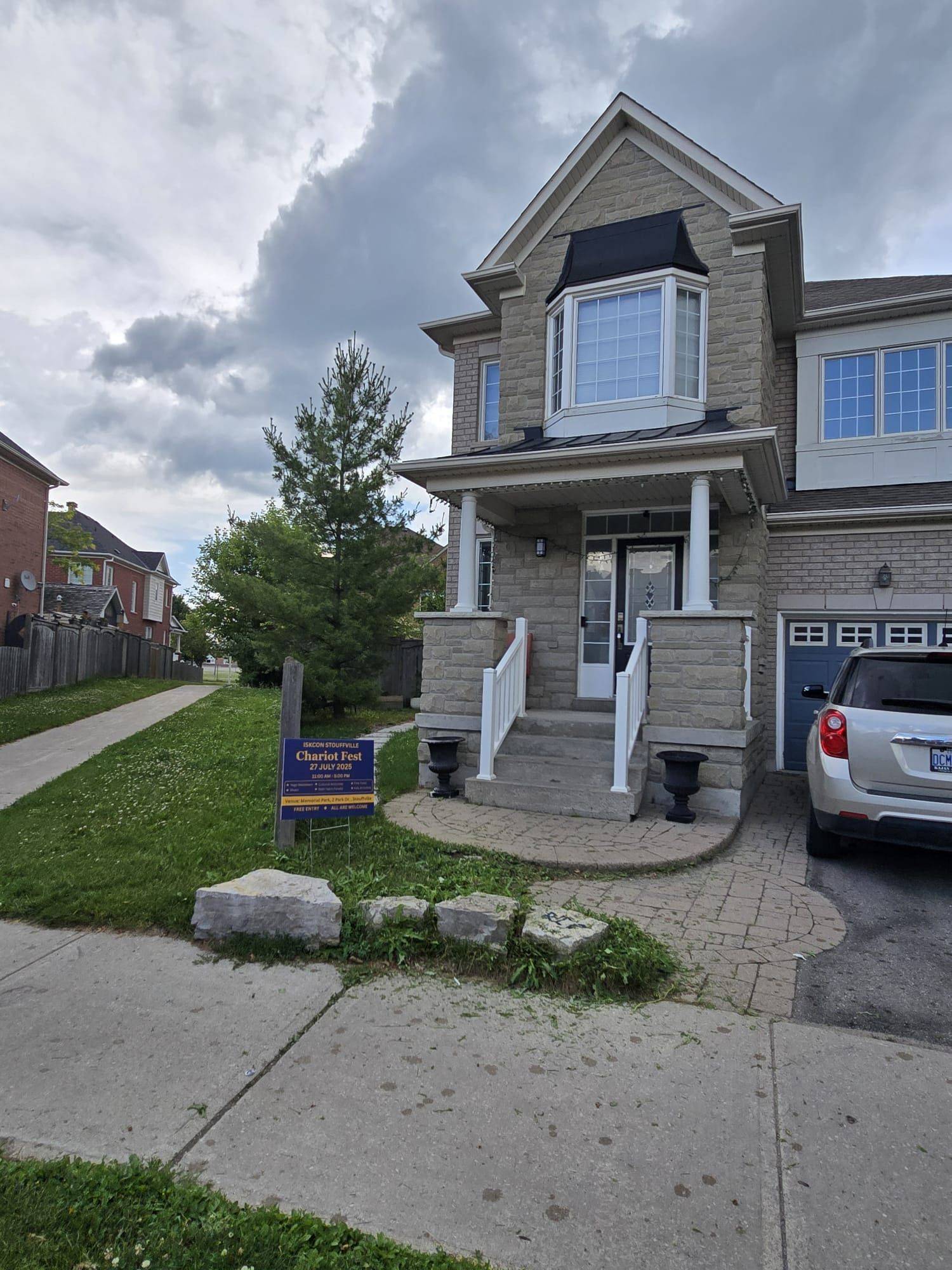 Whitchurch-stouffville, ON L4A 0B8,63 Waite CRES