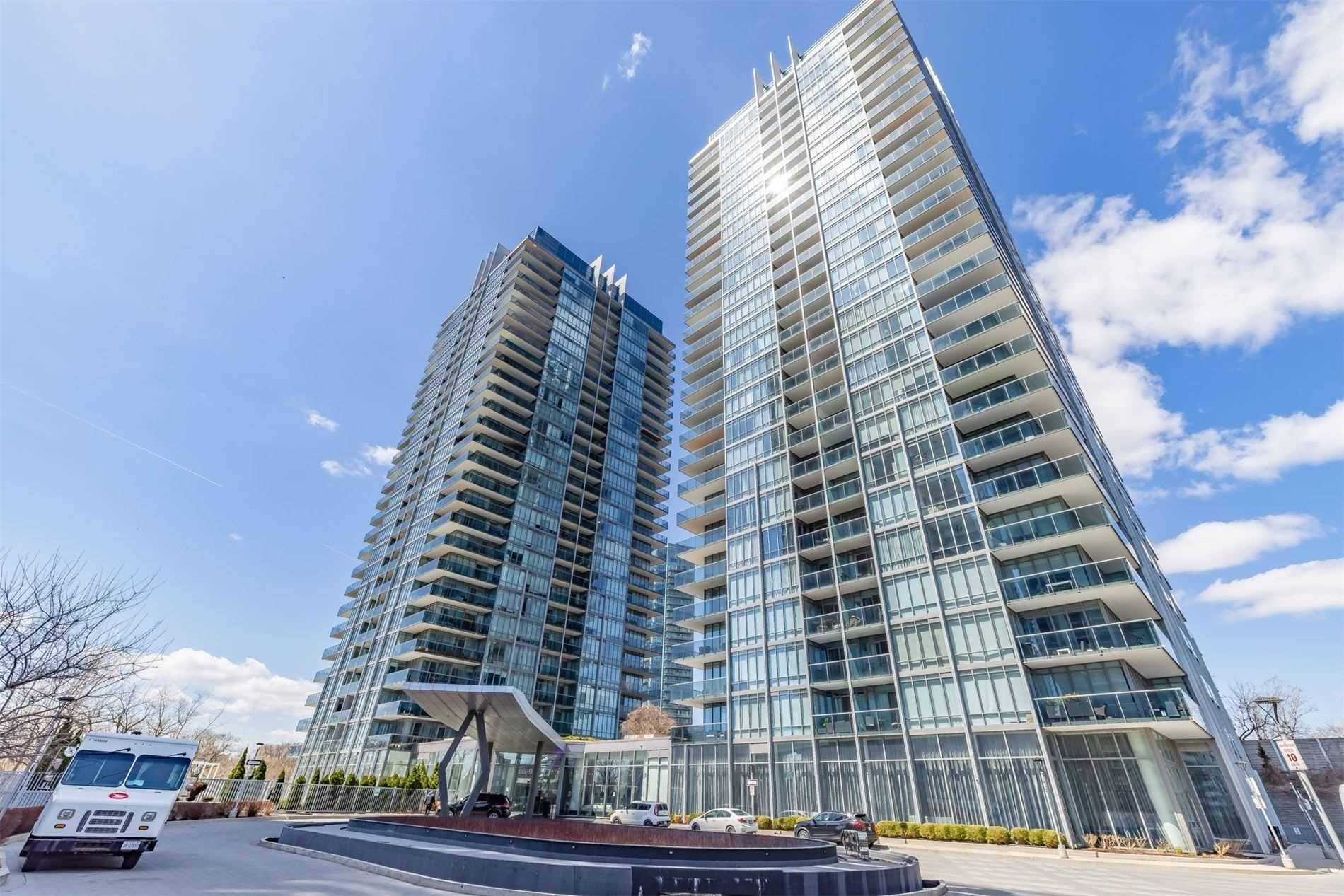 88 Park Lawn RD #1010, Toronto W06, ON M8Y 0B5