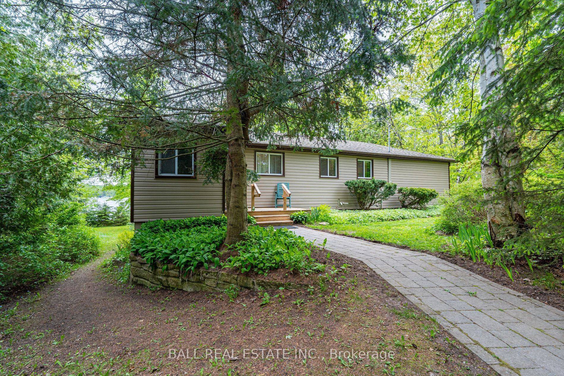 Trent Lakes, ON K0L 1J0,72 Hill DR