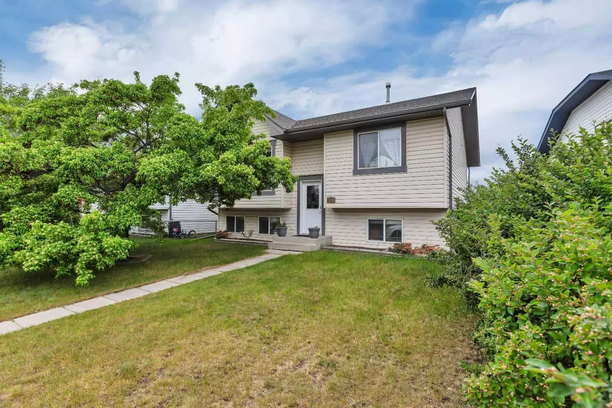Blackfalds, AB T0M 0J0,5208 Lansdowne AVE
