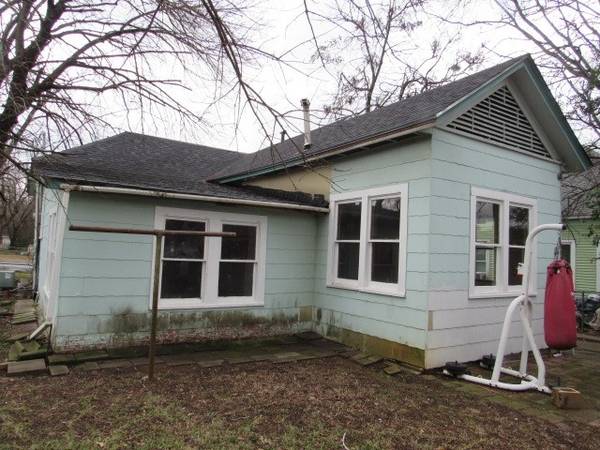 309 W Green Street, Palestine, TX 75801
