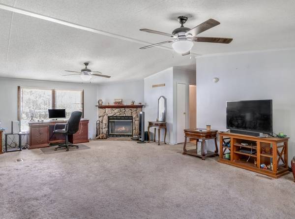 3850 An County Road 163, Palestine, TX 75801